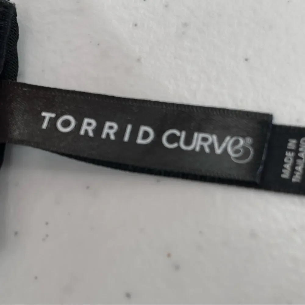 Torrid Curve Black Lace Detail Plus Size Perfect T-Shirt Everyday Size Bra 46B